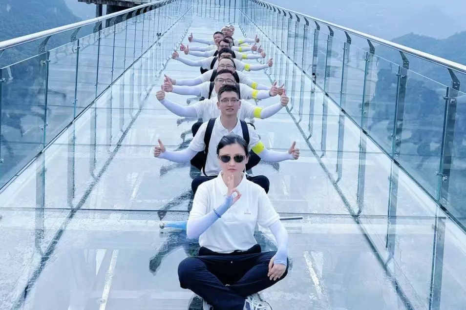 四方光電運營團隊管理干部赴宜昌開展領導力淬煉之旅！
