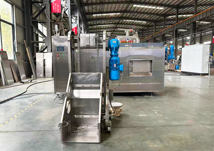 日處理300公斤廚余垃圾堆肥機，微米生物出口中國臺灣！